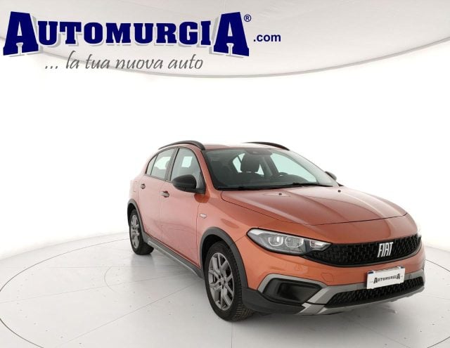 Fiat Tipo 1.3 Mjt 95 cv S&S 5p City Cross, del 2022, 66.183 km, in vendita a Corato (BA)
