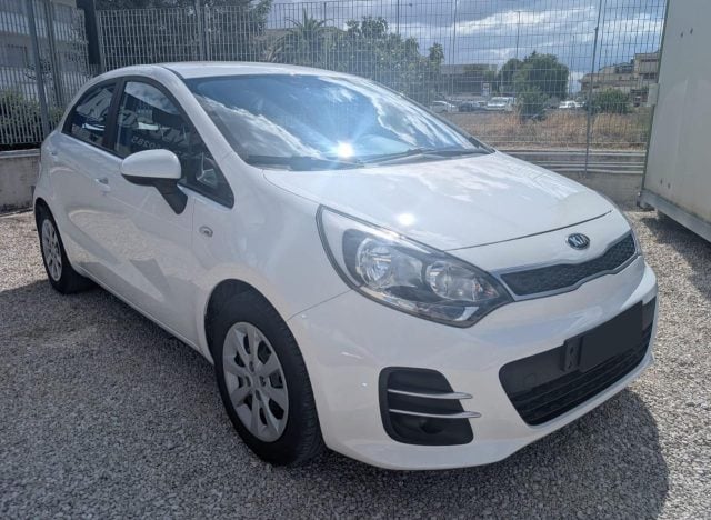Kia Rio 1.2 CVVT 5p. Active - foto 2 di 4