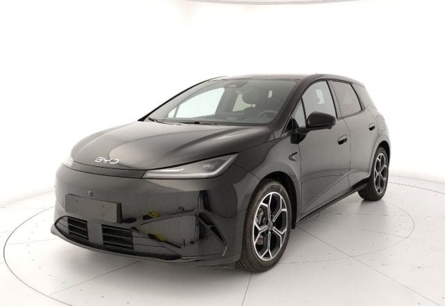 BYD DOLPHIN G DM-i 1.5 phev Comfort 212cv - foto 2 di 4