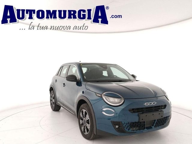Fiat 600 Hybrid 110 CV DCT MHEV, del 2025, 12.807 km, in vendita a Corato (BA)