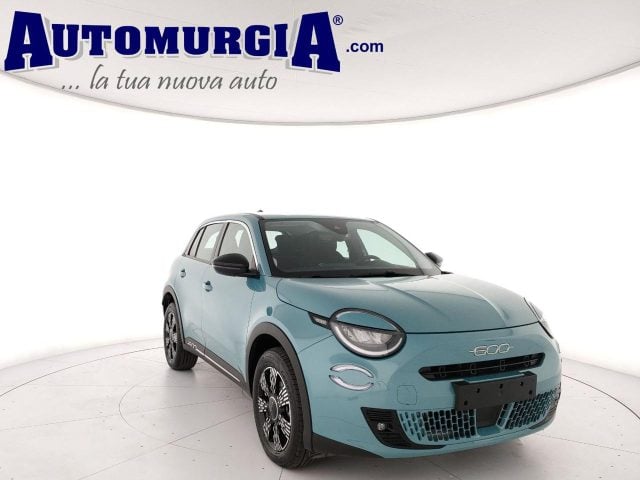 Fiat 600 Hybrid 110 CV DCT MHEV, del 2025, 12.194 km, in vendita a Corato (BA)