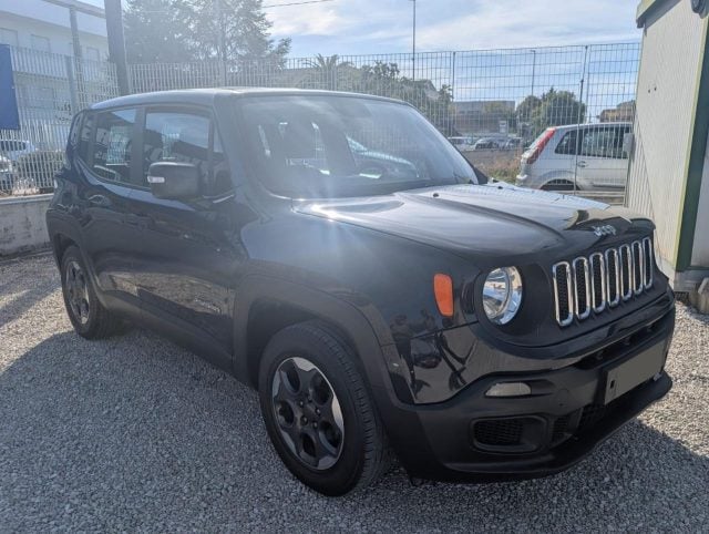 Jeep Renegade 1.6 Mjt 95CV Sport - foto 2 di 4