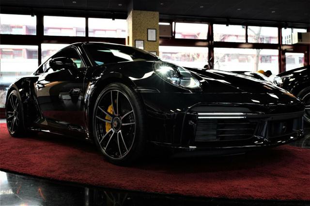 Porsche 911 Turbo S Coupé - foto 2 di 4