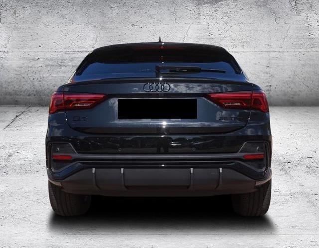Audi Q3 SPB 35 TSI STRONIC S LINE BLACK PACK PANORAMA 20 - foto 3 di 4
