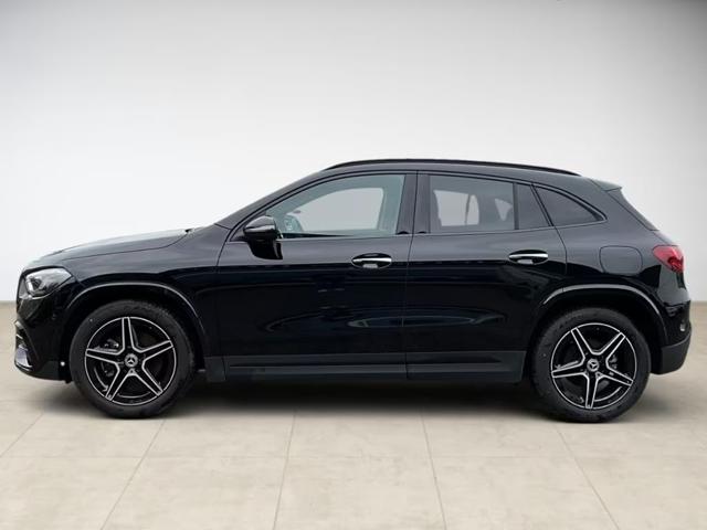 Mercedes-Benz GLA 200 d AMG PREMIUM NIGHT 19 - foto 3 di 4