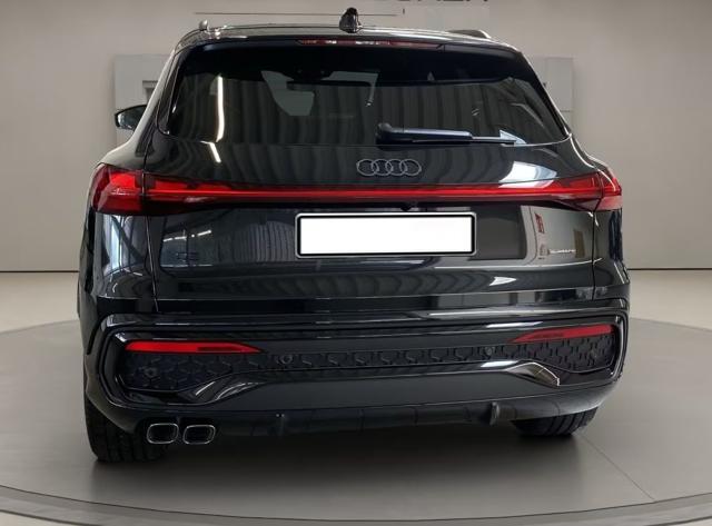 Audi Q5 40 TDI 204 CV quattro S Line Pack Tech PRO - foto 4 di 4