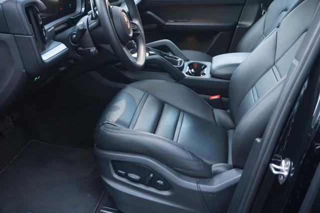 Porsche Cayenne E-HYBRID PASM HUD 21 - foto 4 di 4