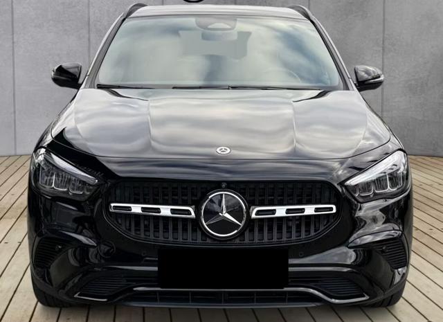 Mercedes-Benz GLA 180 "Progressive" NIGHT PACK usato a RIMINI