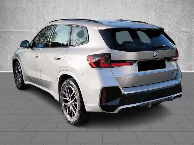 BMW X1 18i sDrive M SPORT TELECAMERA SHADOW LINE - foto 4 di 4