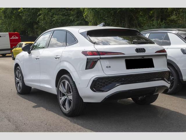 Audi Q3 TFSI S-TRONIC SPORTBACK S LINE BLACK PACK ACC 19 - foto 4 di 4