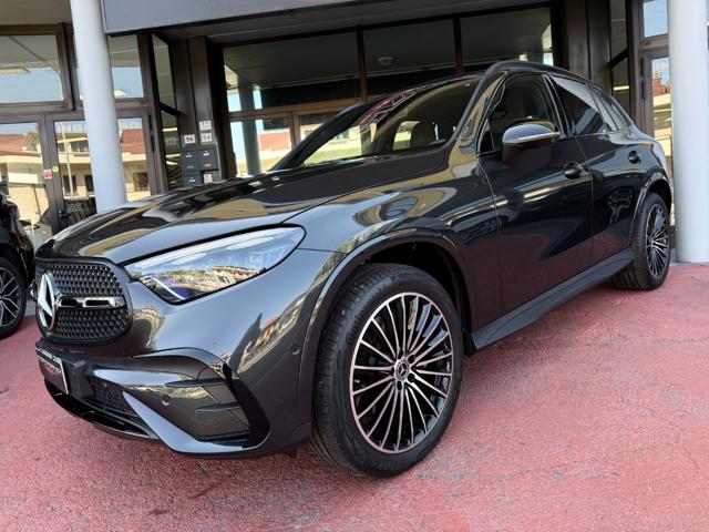 Mercedes-Benz GLC 220 d 4Matic AMG PREMIUM AIRMATIC ASSE STERZANTE 20 - foto 4 di 4