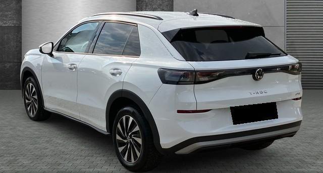 Volkswagen T-Roc 1.5 e-Tsi DSG LED 17 - foto 3 di 4
