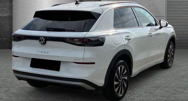 Volkswagen T-Roc 1.5 e-Tsi DSG LED 17 - foto 4 di 4