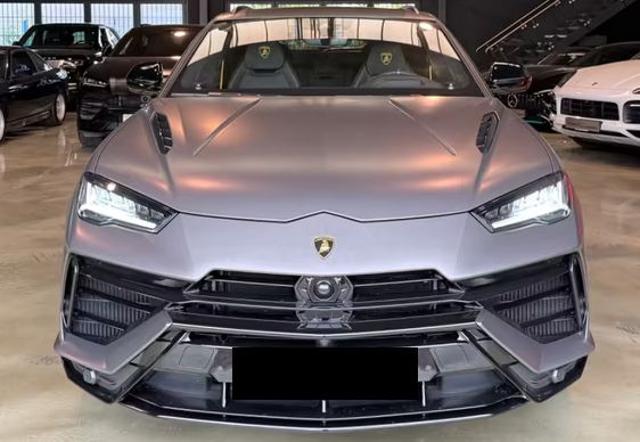 Lamborghini Urus 4.0 S - foto 2 di 4