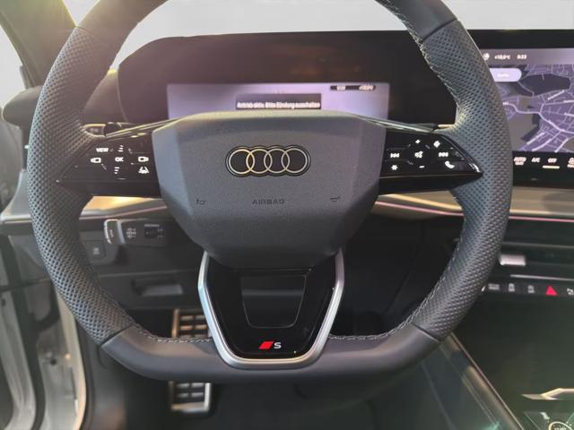 Audi Q3 SPORTBACK TFSI S LINE PANORAMA BLACK PACK 19 - foto 3 di 14