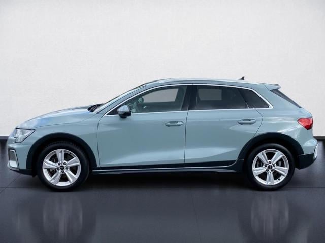 Audi A3 allstreet 35 TFSI - foto 2 di 4