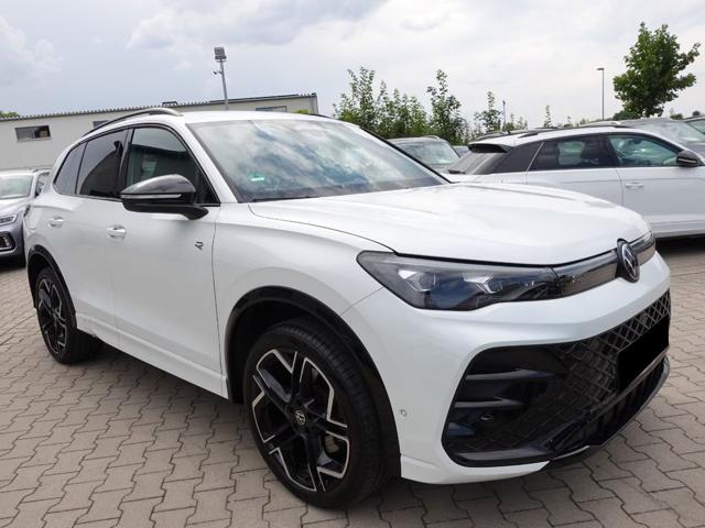 Volkswagen Tiguan 2.0 TDI DSG 4MOTION R LINE PANORAMA - foto 3 di 4