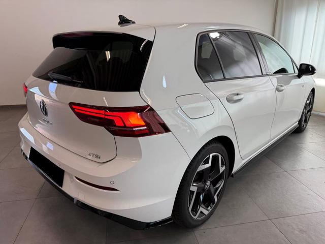 Volkswagen Golf VIII 1.5 eTsi DSG R LINE BLACK PACK - foto 4 di 4