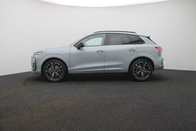 Audi Q3 TDI S LINE TECH PLUS 20 - foto 2 di 4