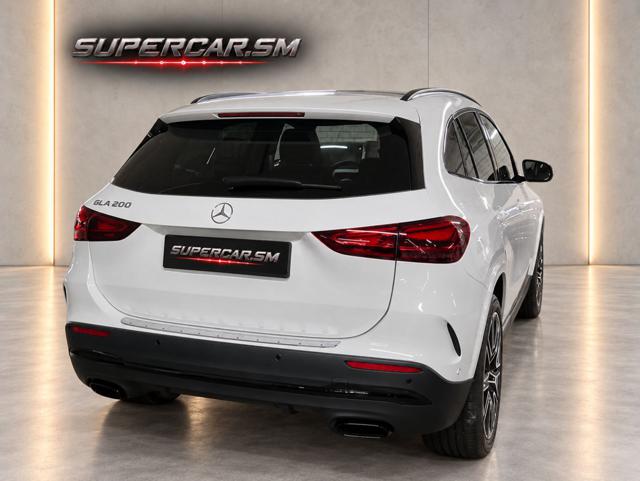 Mercedes-Benz GLA 200 AMG PREMIUM PANORAMA NIGHT 20 - foto 3 di 4