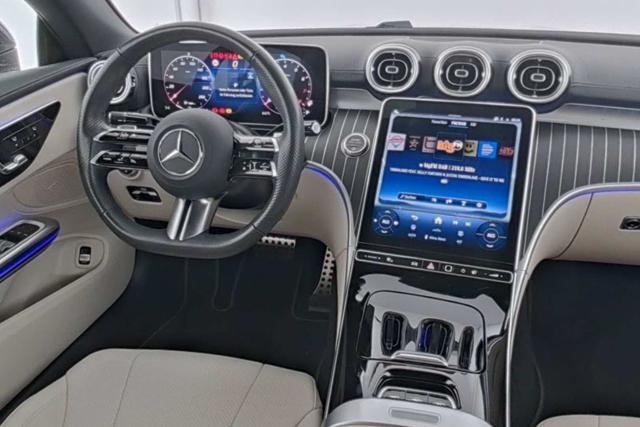 Mercedes-Benz CLE 200 Cabrio AMG Line + NIGHT Pack - foto 4 di 4