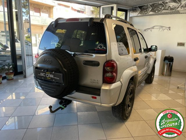 Jeep Cherokee 2.8 CRD Autom. * GANCIO TRAINO - foto 4 di 4