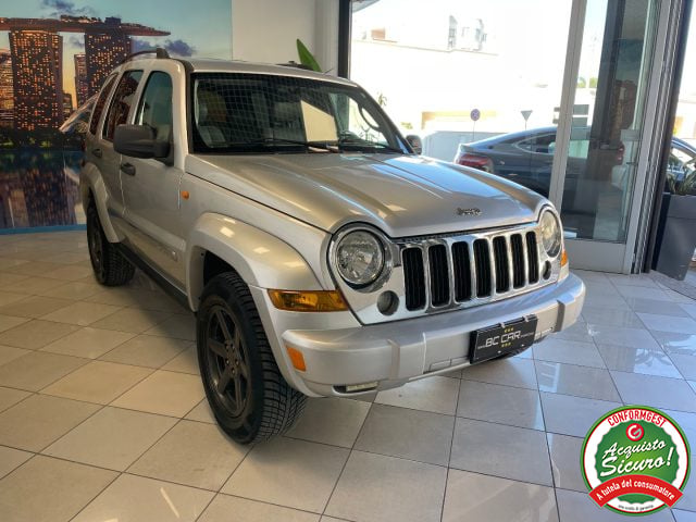 Jeep Cherokee 2.8 CRD Autom. * GANCIO TRAINO - foto 3 di 4