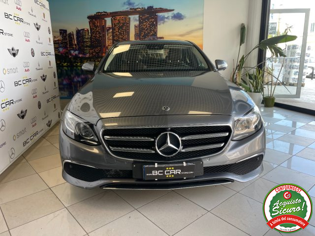Mercedes-Benz E 200 d 160cv Aut. *FULL LED*PELLE*PACK LUCI - foto 2 di 4