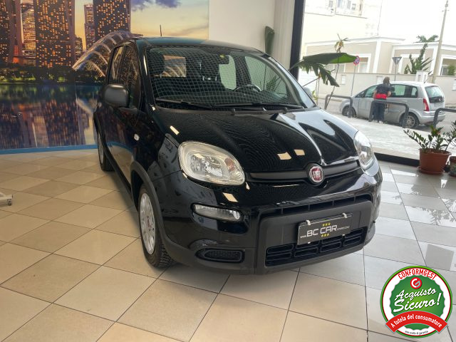 Fiat Panda 1.0 FireFly 70cv S&S Hybrid - foto 3 di 4