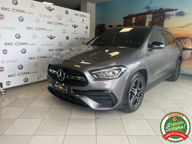 Mercedes-Benz GLA 200 d Auto Premium AMG *PACK LUCI*PELLE usato a MESAGNE