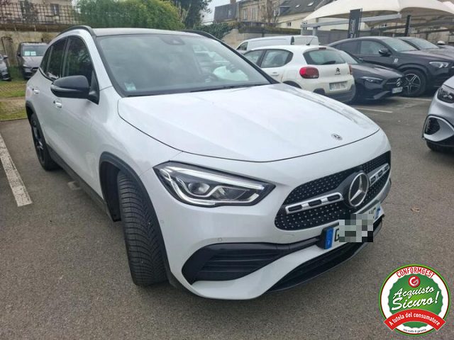 Mercedes-Benz GLA 200 d Aut. Premium AMG * TETTO *PACK NIGHT - foto 2 di 4