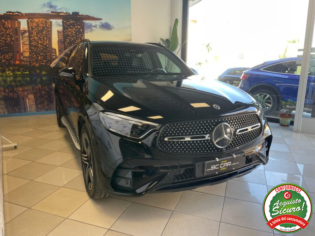 Mercedes-Benz GLC 220 d 4Matic Mhev AMG Line - foto 3 di 4