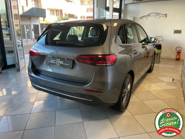Mercedes-Benz B 180 d Automatic *PELLE*FULL LED*NAVI - foto 4 di 4