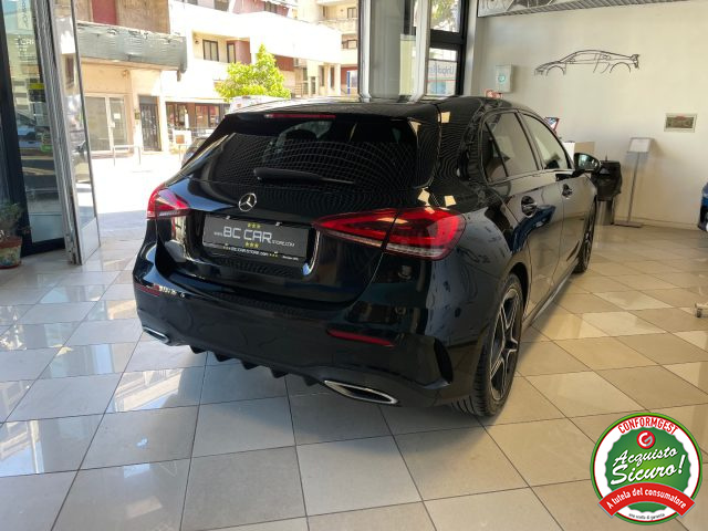 Mercedes-Benz A 180 Aut. Premium AMG *NIGHT PACK - foto 4 di 4