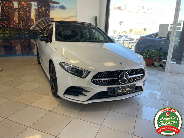 Mercedes-Benz A 180 d Premium AMG * PACK LUCI*TETTO*MULTIBEAM - foto 3 di 4