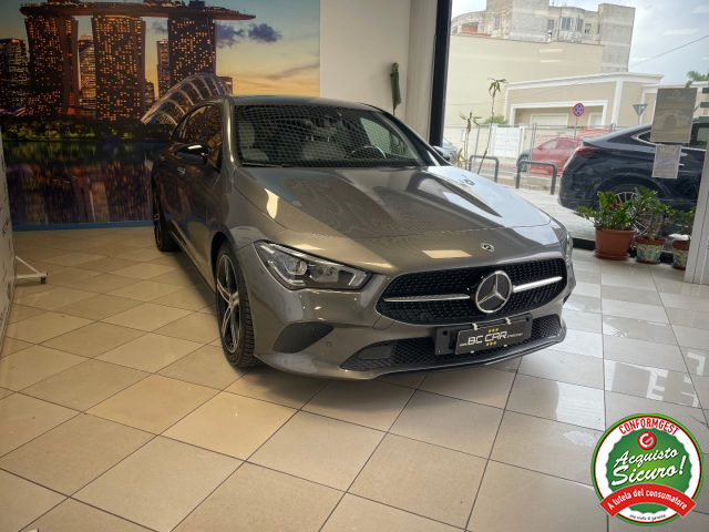 Mercedes-Benz CLA 180 d Aut. Shooting Brake *PACK LUCI*PELLE - foto 3 di 4