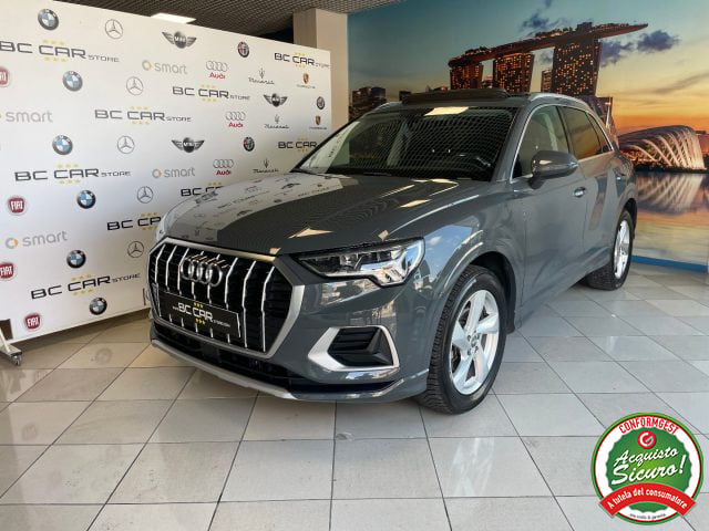 Audi Q3 35 TDI S tronic *TETTO,LUCI AMBIENTE,PELLE* usato a MESAGNE