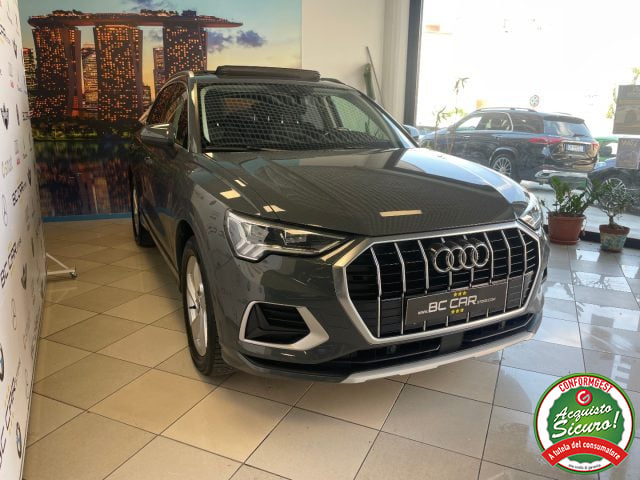 Audi Q3 35 TDI S tronic *TETTO,LUCI AMBIENTE,PELLE* - foto 3 di 4