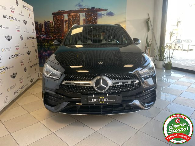 Mercedes-Benz GLA 220 d Aut. 4Matic PREMIUM AMG - foto 2 di 4