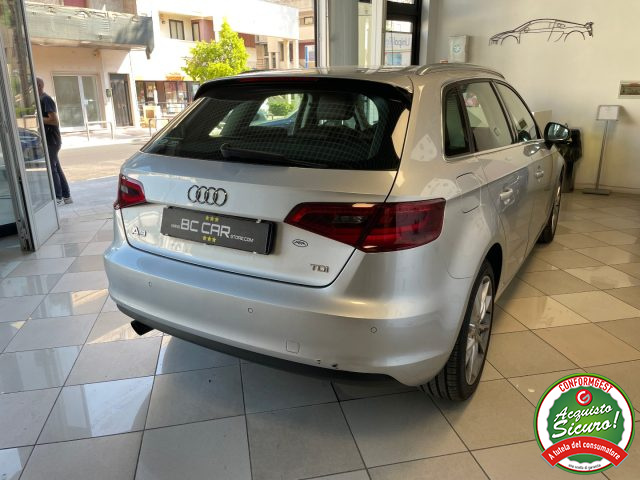 Audi A3 SPB 1.6 TDI Admired * PELLE - foto 4 di 29