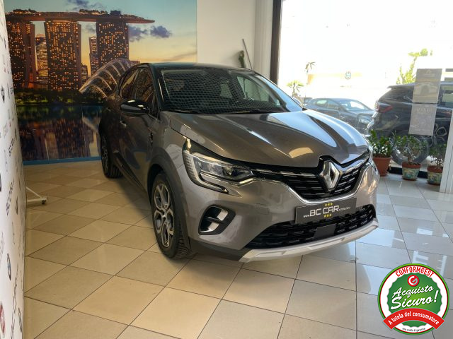 Renault Captur 1.3 Mild Hybrid 160cv EDC TECHNO - foto 3 di 29