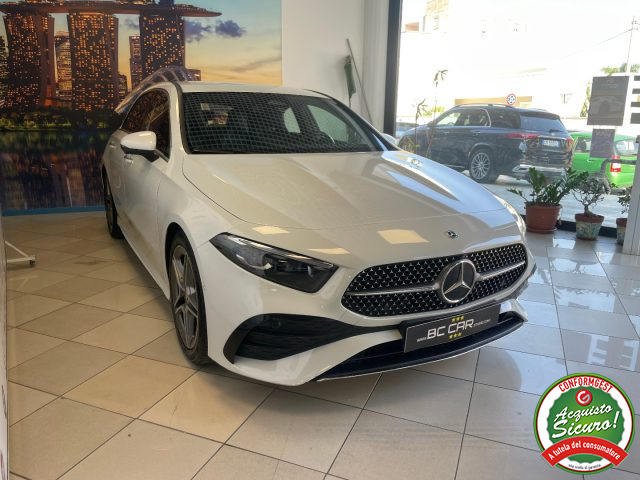Mercedes-Benz A 200 d Autom. AMG Line *PACK LUCI - foto 3 di 30