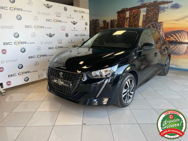 Peugeot 208 1.5 BlueHDi 100cv Allure*NAVI*CARPLAY, del 2022, 47.325 km, in vendita a Mesagne (BR)