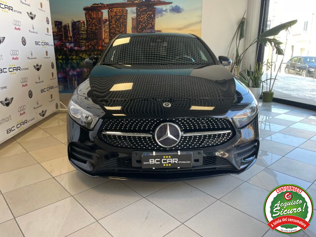 Mercedes-Benz A 180 d Premium AMG * NIGHT PACK * PACKLUCI - foto 2 di 4