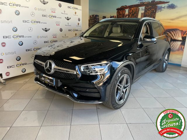 Mercedes-Benz GLC 300 d 4Matic Premium AMG, del 2021, 69.989 km, in vendita a Mesagne (BR)
