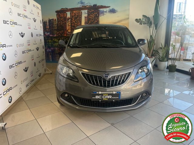Lancia Ypsilon 1.0 Hybrid Gold *CAR PLAY*LED - foto 2 di 4