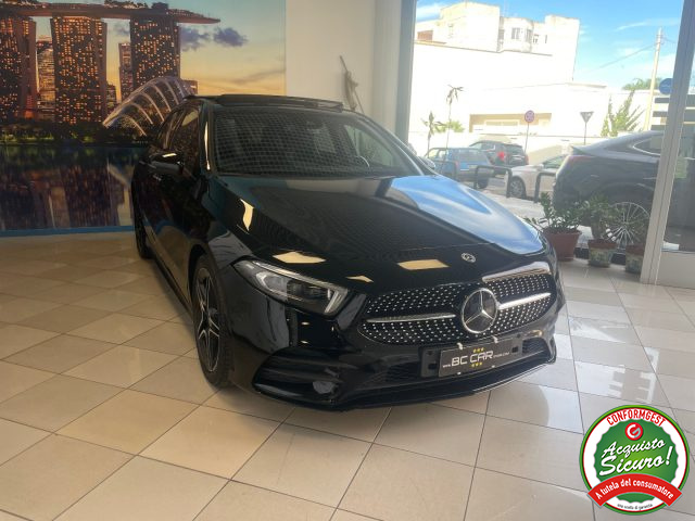 Mercedes-Benz A 200 Automatic Premium AMG *TETTO* - foto 3 di 4