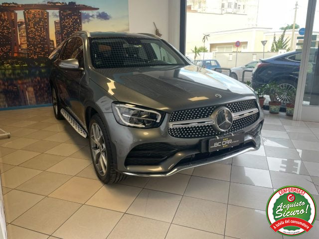 Mercedes-Benz GLC 220 d 194cv 4Matic PREMIUM AMG - foto 3 di 4