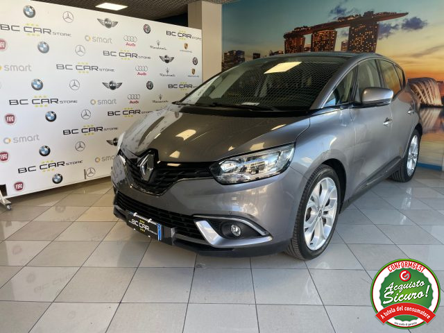 Renault Scenic 1.5 dCi 110cv Energy Zen*NAVI*LED, del 2017, 149.990 km, in vendita a Mesagne (BR)