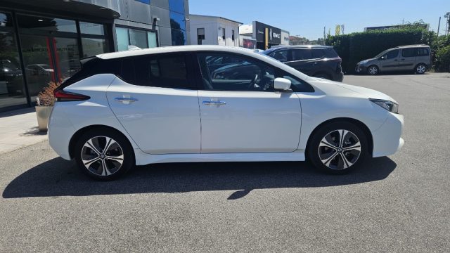 Nissan Leaf Business 40 kWh - foto 3 di 4